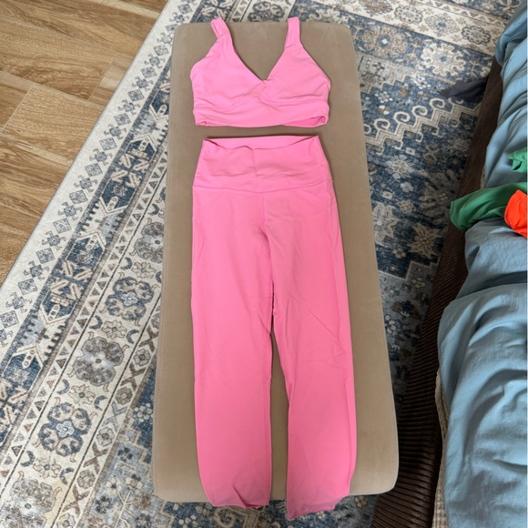 Wilo The Label Pants - Pink Women's Leggings and Top Set